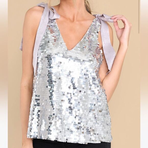 ‎Sequin Shoulder Tie Tank Top - Picture 4 of 16
